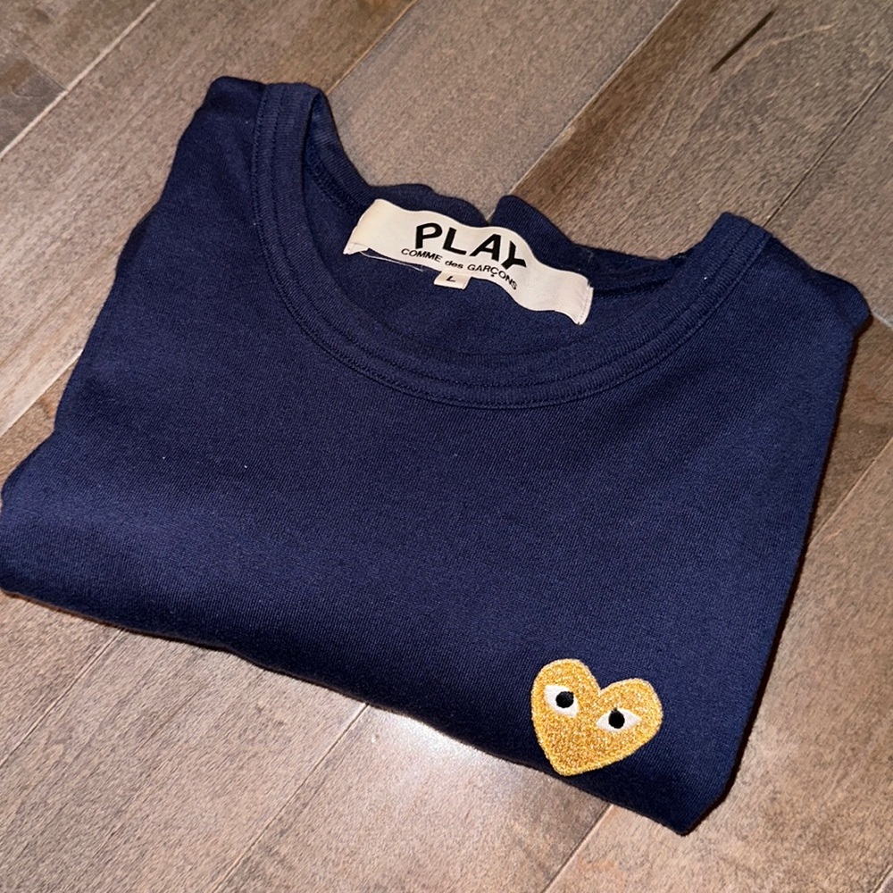 Play Comme Des Garçons T shirt